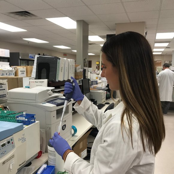 Meet your Posher, Clara - Picture 5 of 8